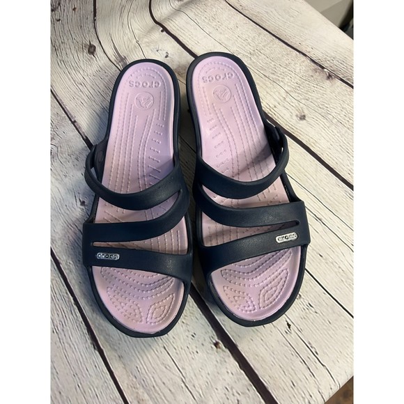 Crocs Patricia Women's Strappy Wedge Sandals - Picture 2 of 3